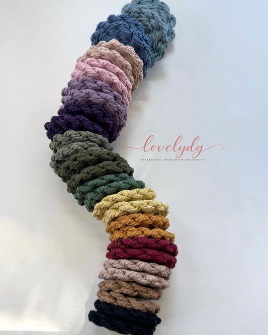 Sous-verres de voiture tissés en macramé