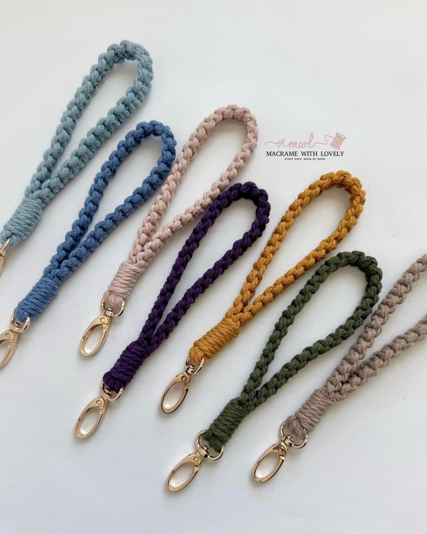 Macrame Oval Wristlet