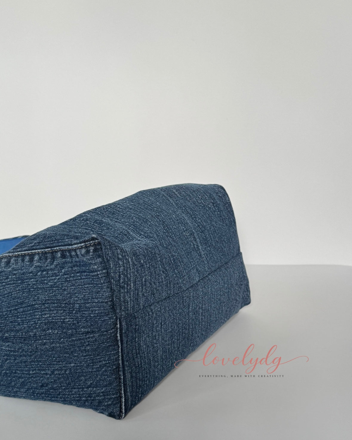 Calvin Klein Reloved Hobo Jean Bag