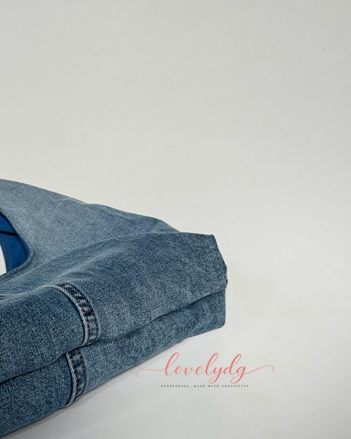Levi's Reloved Jean Bag