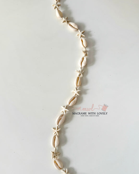Shell Belle Necklace